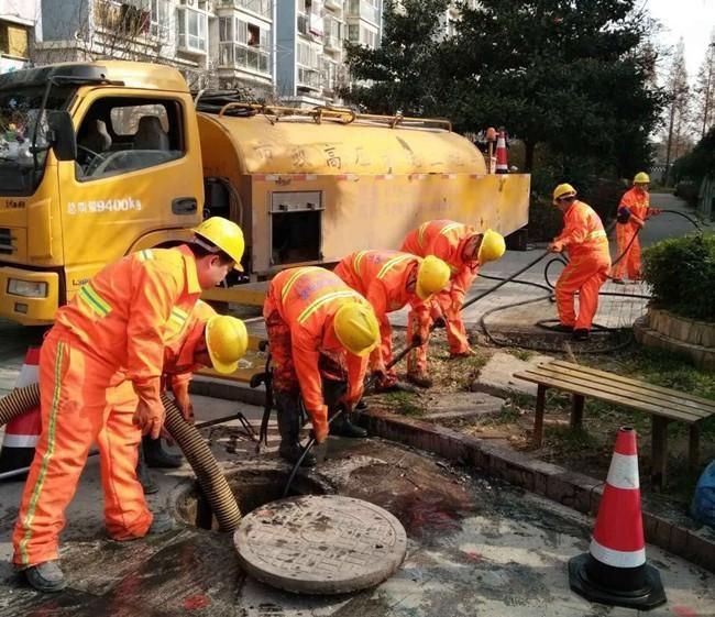 定城镇市政管道清淤