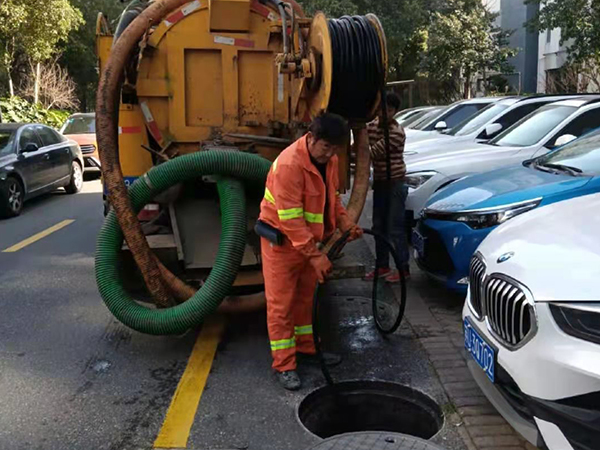 定城镇排污管道清淤